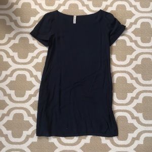 Navy blue women’s small T-shirt dress